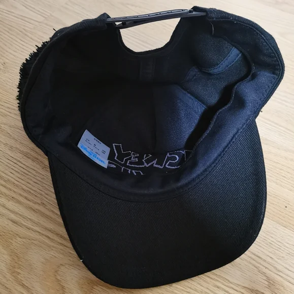 Tokyo Disney Resort Mickey Mouse Pom Pom Hat Black Ears Snapback